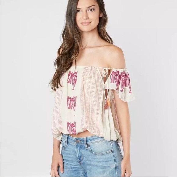 Free People Tops - FREE PEOPLE Pukka Embroidered Peasant Style Tassel Detail Boho Cotton Top